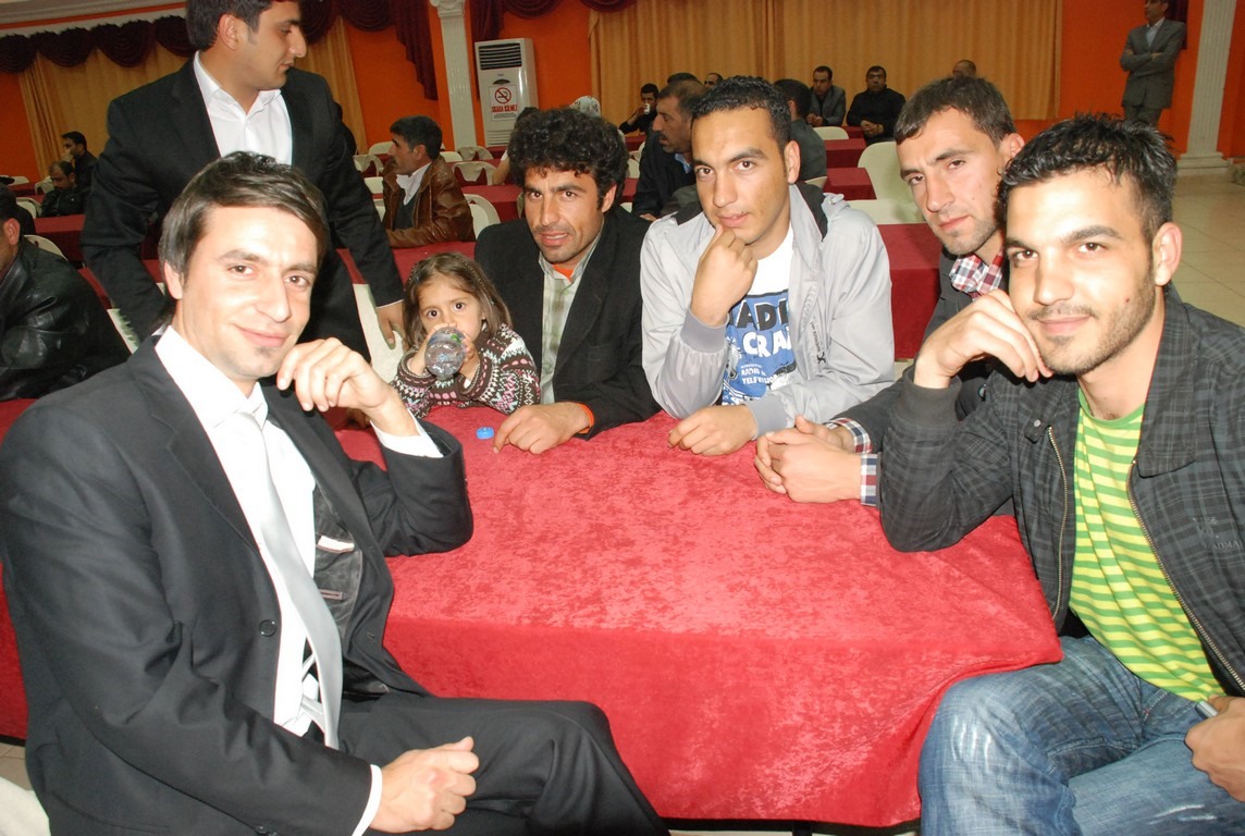 Davetliler ve Kutlama Coşkusu